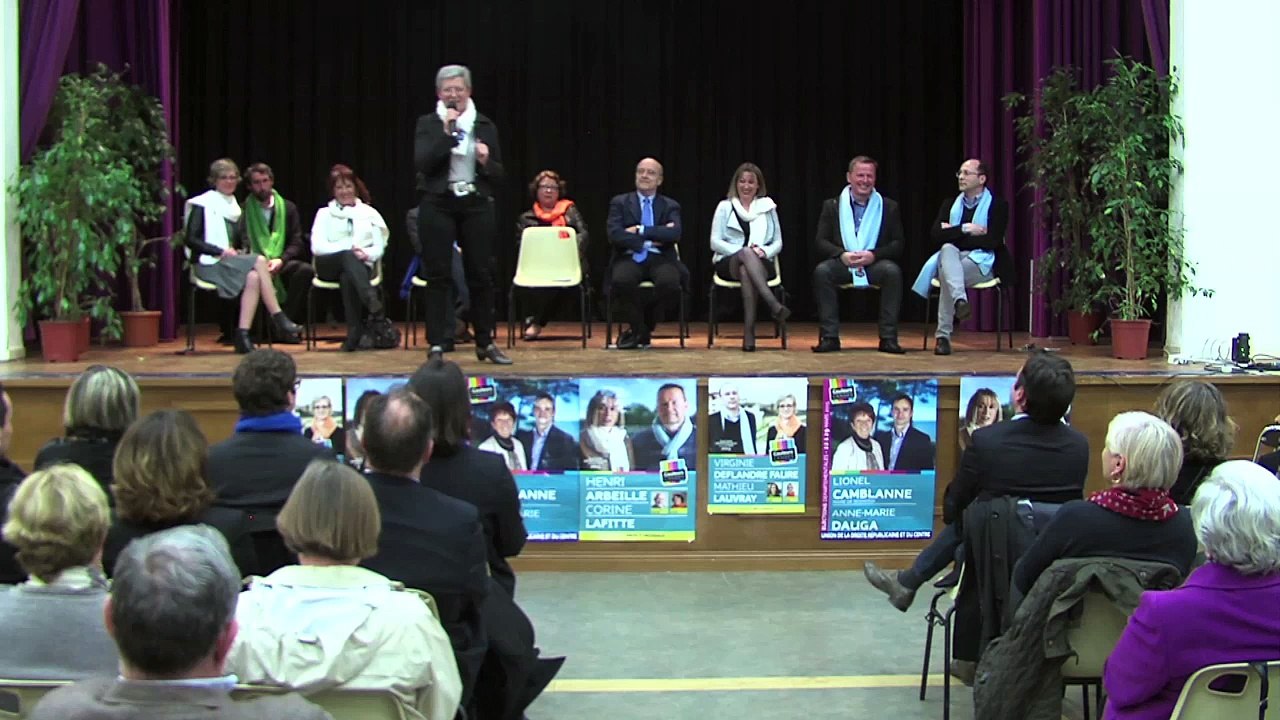 Réunion publique à Capbreton liste Pays Tyrossais intervention de Geneviève Darrieussecq