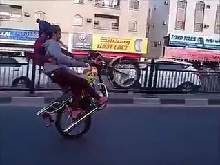 very dangerous and amazing bikecycle wheeling