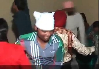 pakhandi babe dekho sala ki karda pakhand janta sadi bebkoof