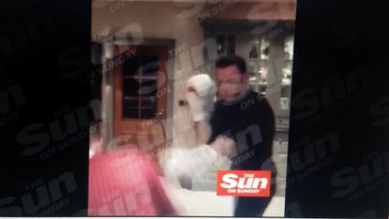 VIDEO - Wayne Rooney mit KO dans sa cuisine par Phil Bardsley (source the SUN)