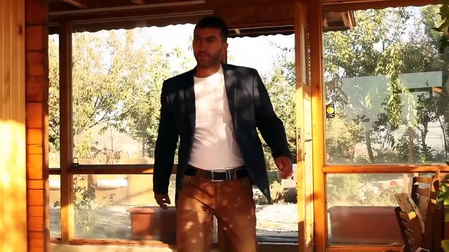 Maviş Emrah KÜÇÜK- Be ANKARALI -Akşam Akşam Nerden Çıktın Karşıma