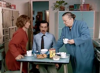 Cuéntame Cómo Pasó - 1x19 "La 'voz' del barrio"