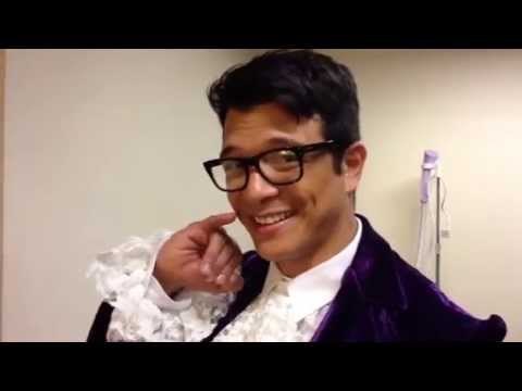 Austin Powers invites you to watch ALAGWA