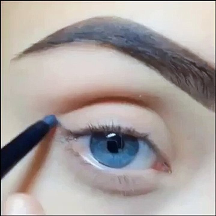 Devilish Eye Makeup Tutorial - DIY