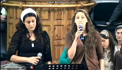 adriana si debora stoica-bruxelles 05.04.2012.avi - Tintuit ca talharul pe cruce..