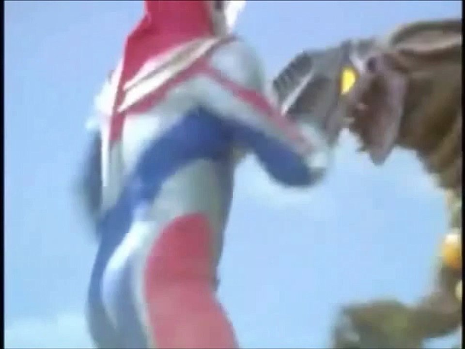 Ultraman Dyna vs. Grossyna