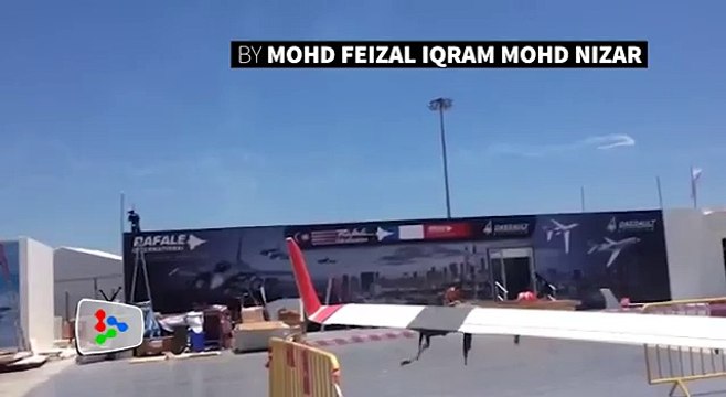 Pilots of aerobatic planes crash found safe