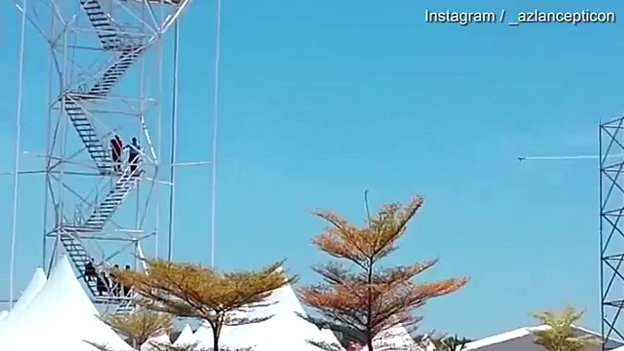 Two Indonesian acrobatic aircrafts collide mid air in Malaysia
