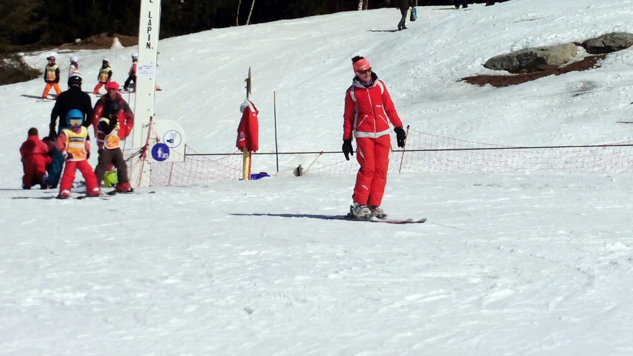dernier cours : Flocon accroché au col