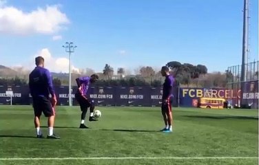 Neymar Fantastica jugada Freestyle junto a Adriano y Rafinha FC Barcelona