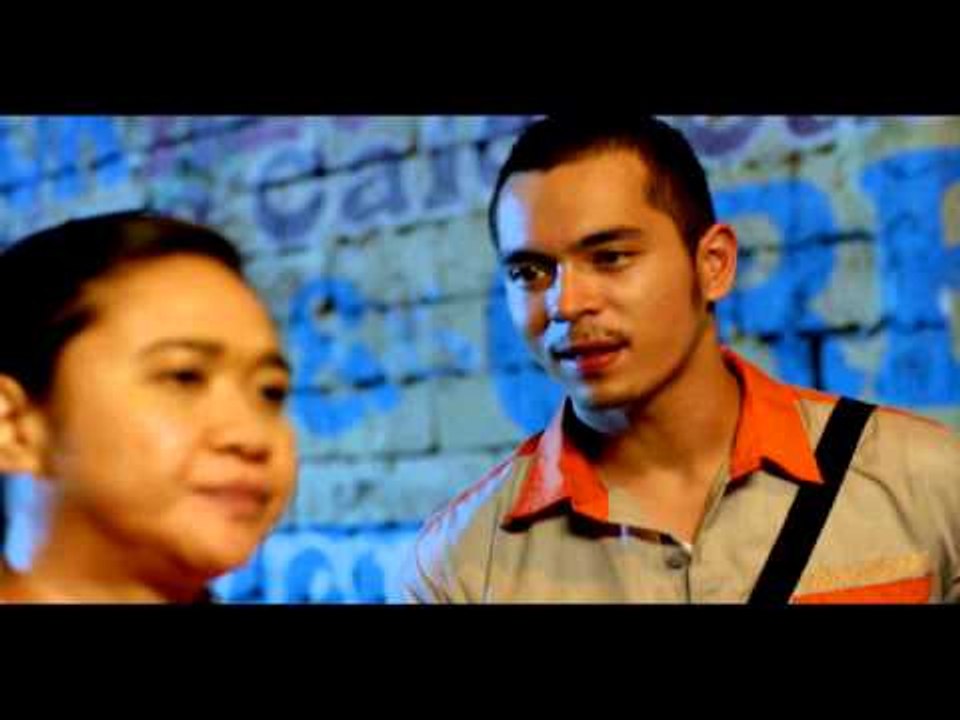 Tuhog (Sa July 17 isang pelikula ang panonoorin mo)