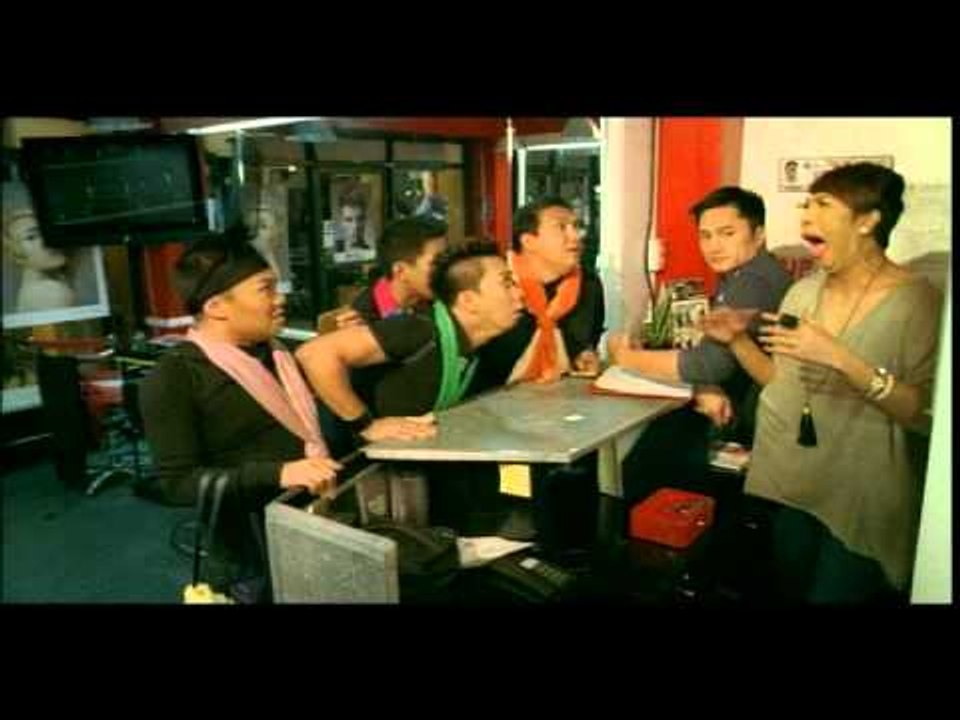 THIS GUY'S IN LOVE WITH U MARE (October Excitement!)