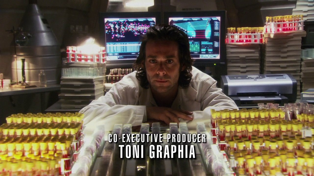 Battlestar.Galactica.S01E09.720p.BluRay.DTS.x264-REPTiLE
