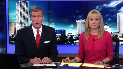 Basketball players defend cheerleader targeted by bully 2015