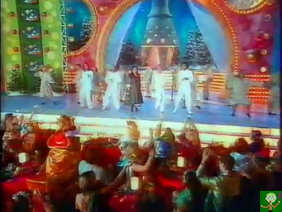 Премьер-министр и Надежда Кадышева - Плачет дождик (ОНТ) (200x)