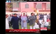 Ahmed Quraishi proves Umair Siddique's link with MQM by showing his rare picture with MQM MPA Faisal Sabzwari (March 15, 2015)