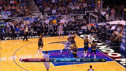 Le superbe layup de LeBron James