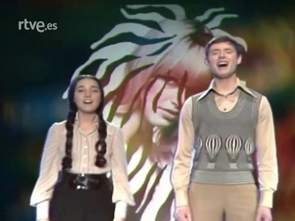 Sergio y Estibaliz - Tu Volveras