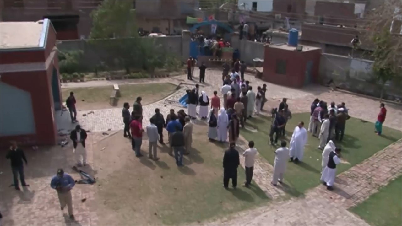 عشرات القتلى والجرحى في تفجيرين بكنيستين بلاهور