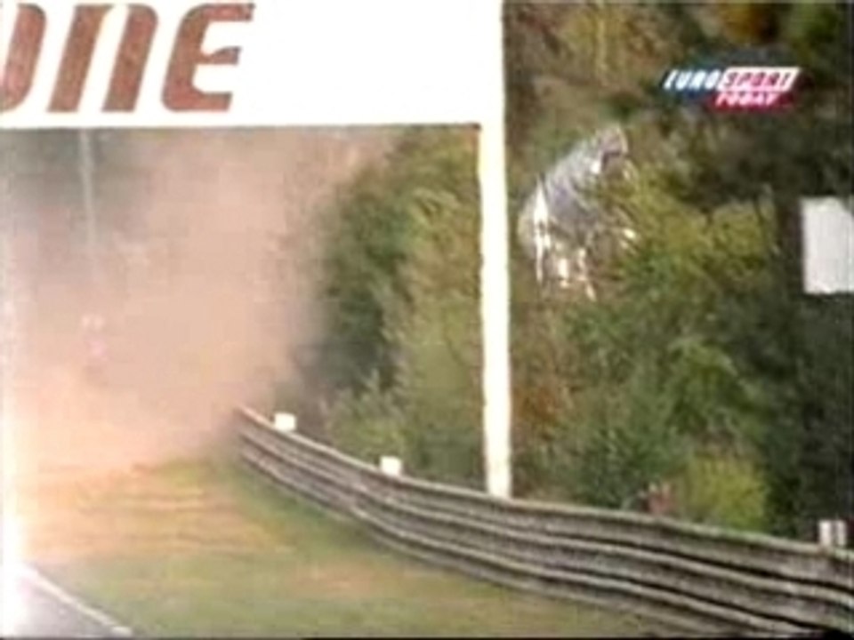 Accident de voiture: salto arriere 2