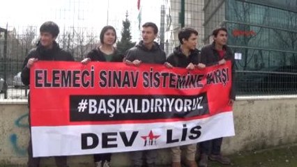 ÖSYM Önünde Zincirli Eylem -1