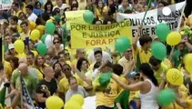 ملايين البرازيليين يتظاهرون للمطالبة برحيل الرئيسة ديلما روسيف