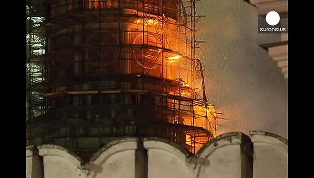 Russia, domato l'incendio al monastero Novodevichy di Mosca