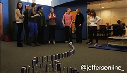 Amazing fun with 10,000 iPhones