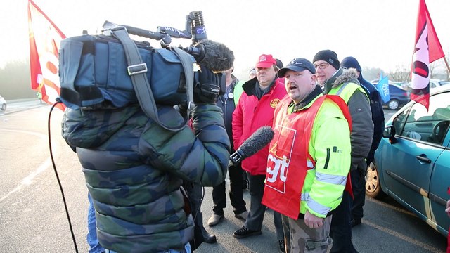 Les autoroutes A1, A22 et A21 bloquées par les routiers ce lundi matin