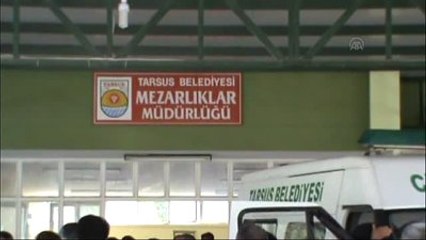 Ablası Tarafından Yakılan Kız Toprağa Verildi