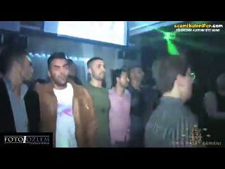 Sürreal Halay Tarikatı