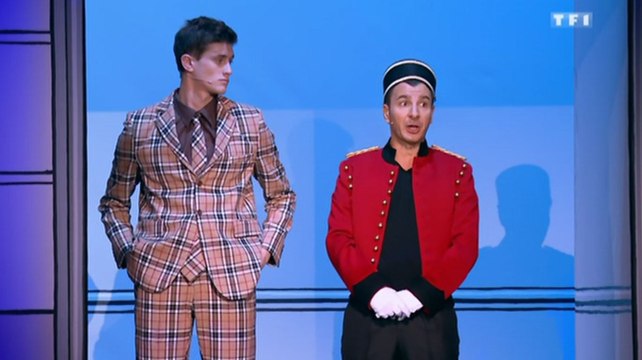 Les Enfoirés 2015 : Michaël Youn tacle Nabilla - ZAPPING PEOPLE DU 16/03/2015