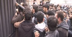 İstanbul Üniversitesi Karıştı! Öğrenciler Güvenlik Görevlilerini Dövdü