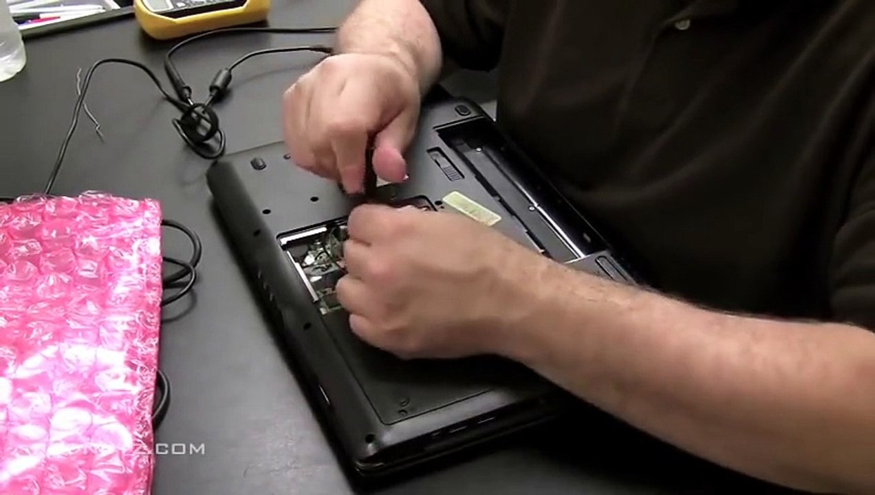 Laptop repair videos - Wont Boot Up HPDV 6000_(480p)