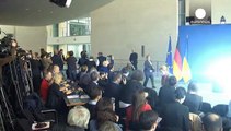 Βερολίνο: Συνάντηση Μέρκελ- Ποροσένκο ένα χρόνιο μετά την προσάρτηση της Κριμαίας στη Ρωσία