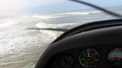 Vol sur les vagues et les dunes