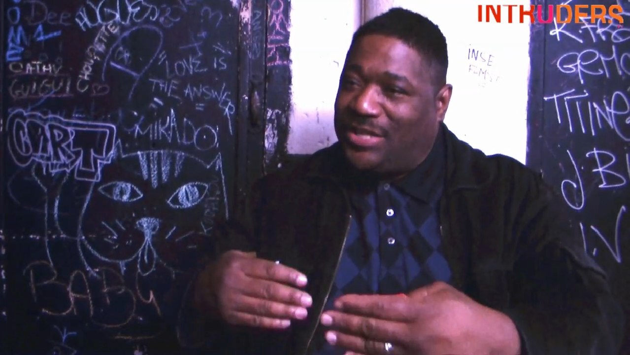 Chez Damier about the link missing between house generations