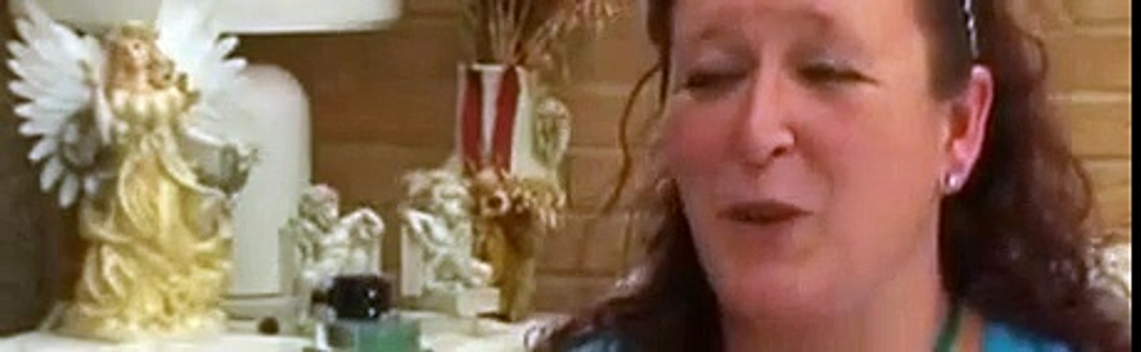 Tellement Vrai - la quotidienne Je cache ma vie de famille a mes parents [NRJ12] du 06/03/2015