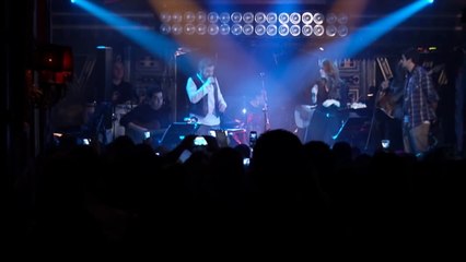 Halil Sezai feat. Tuğçe - Dolunay (Jolly Joker Konseri)