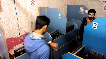 Friends Mine Funny Magic Clip by Omii Zubair and Arbab Ali  and Prince Shahzad