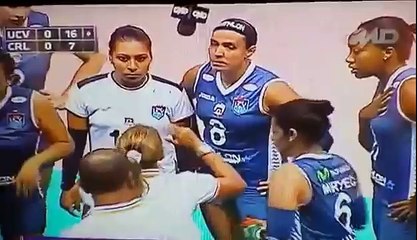 Natalia Málaga desata la polémica por decirle "llama" a voleybolista