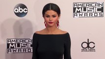 Selena Gomez bittet Justin Bieber darum, dass sie nicht während der Roast erwähnt wird