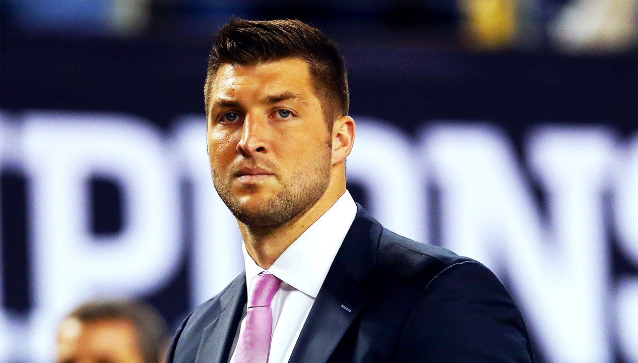 Tim Tebow Works out for Philadelphia Eagles