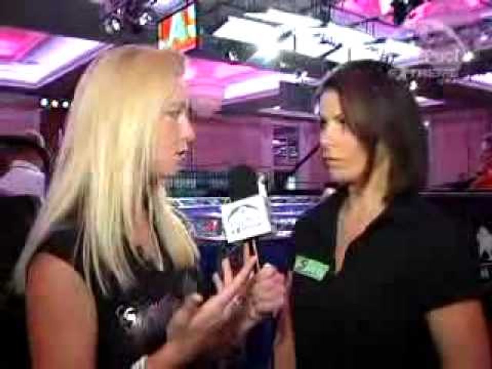 Billiards Referee Michaela Tabb