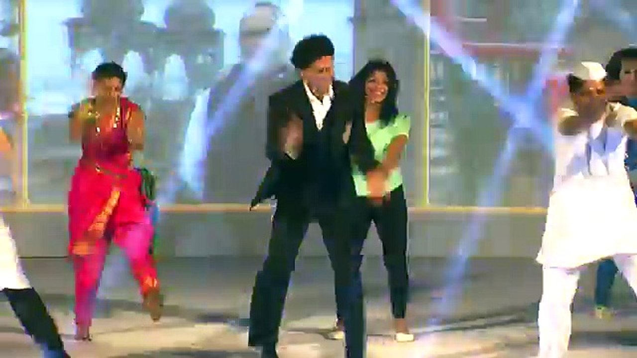 OMG ! Shah Rukh Khan Auctioned On TV By Indian Cricketers MUST WATCH