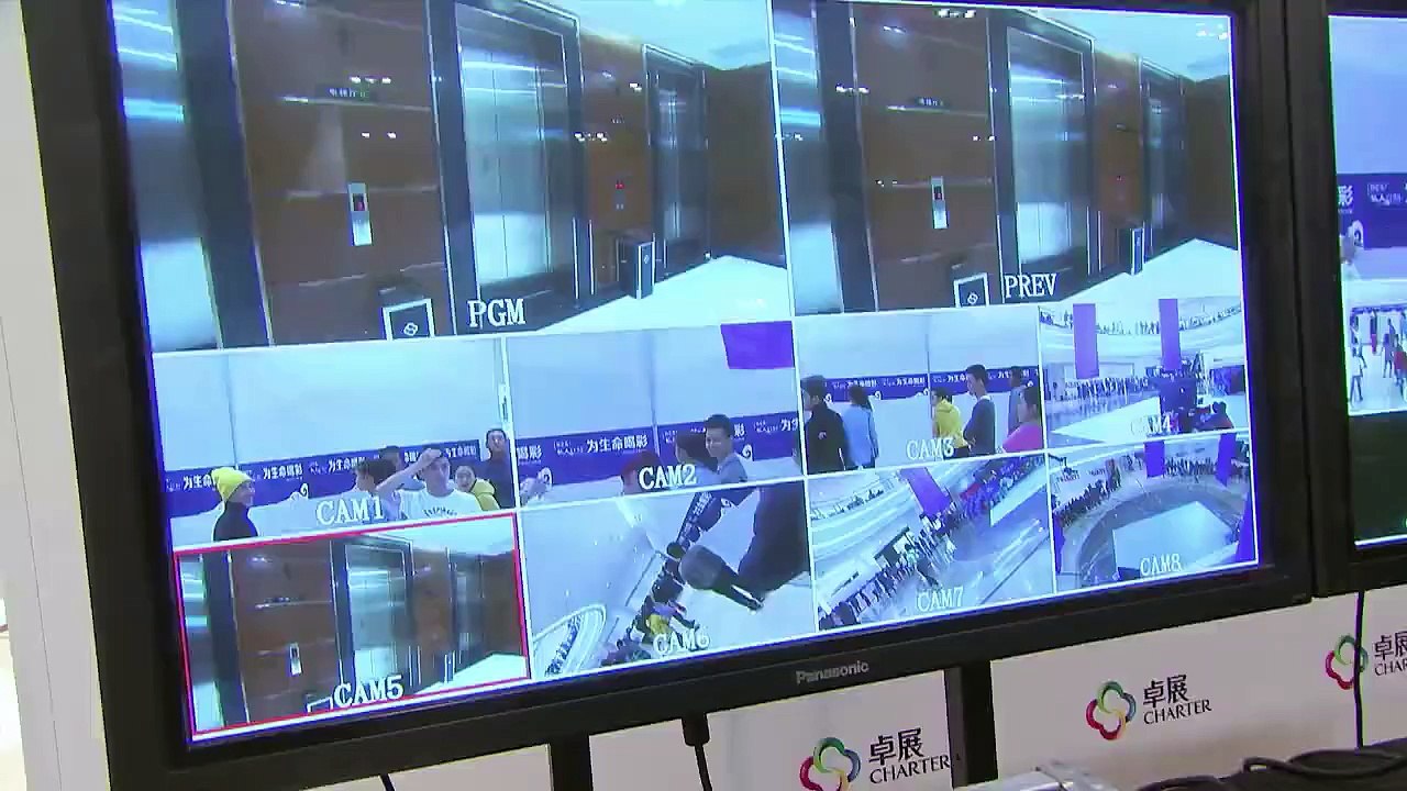 20150316 私人订制 alt="私人订制北京商场惊现快闪 郑恺送惊喜