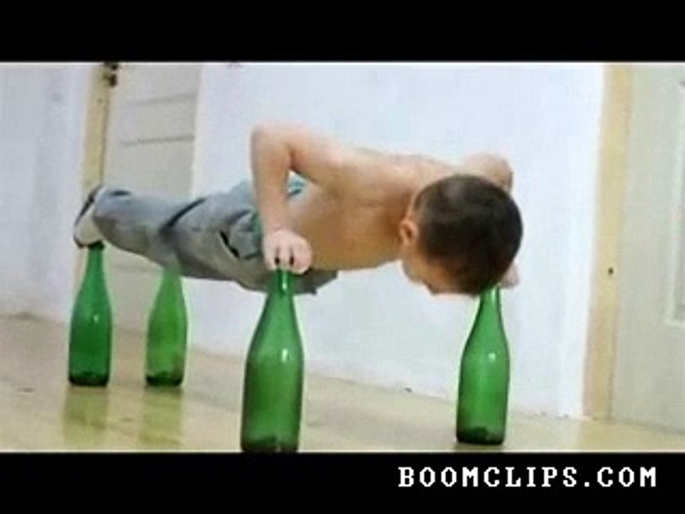 Kid Does Push Ups On Glass Bottles - Video Dailymotion
