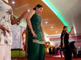 Desi Girls Dancing in Punjabi Wedding