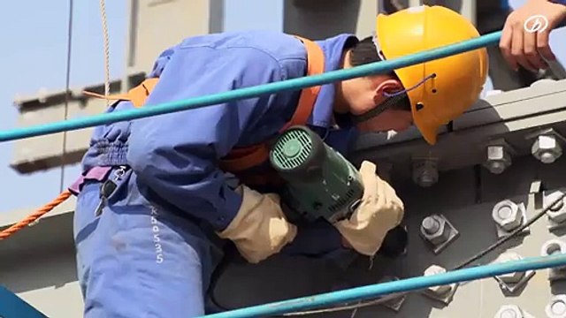 Construire un Gratte-ciel de 57 étages en 19 jours , vive les chinois!