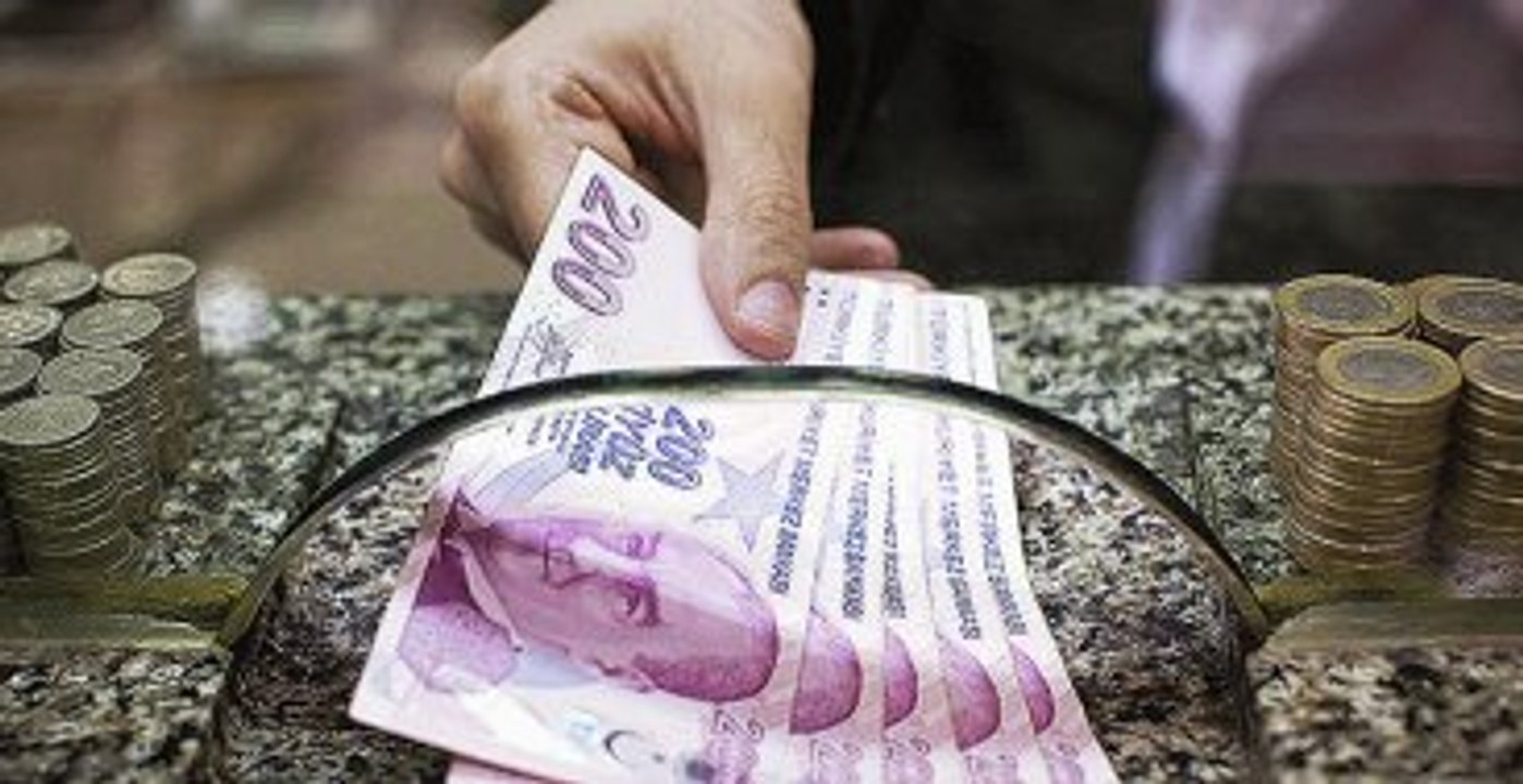 Emekliye 200-350 TL'lik Zam İçin Karar Günü